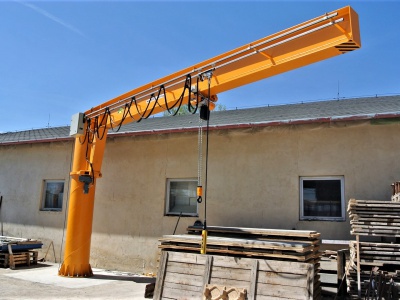 Slewing Jib Pilar Cranes