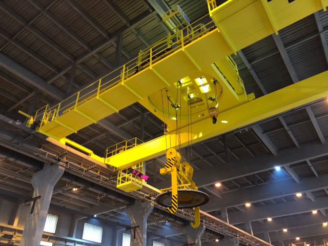 Casting Crane