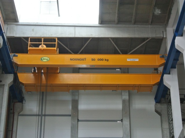Height of Lift: 28m